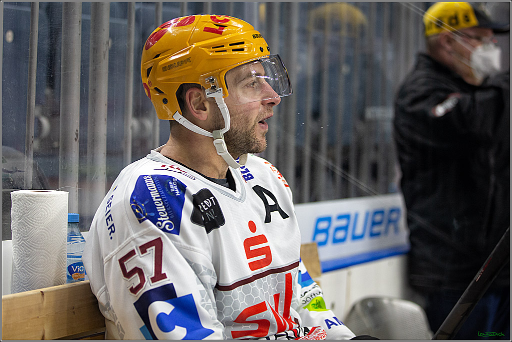 PENNY DEL; Koelner Haie- Fischtown Pinguins; Koeln, 03.01.2022